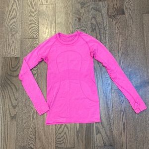 Lululemon long sleeve swiftly tech workout top